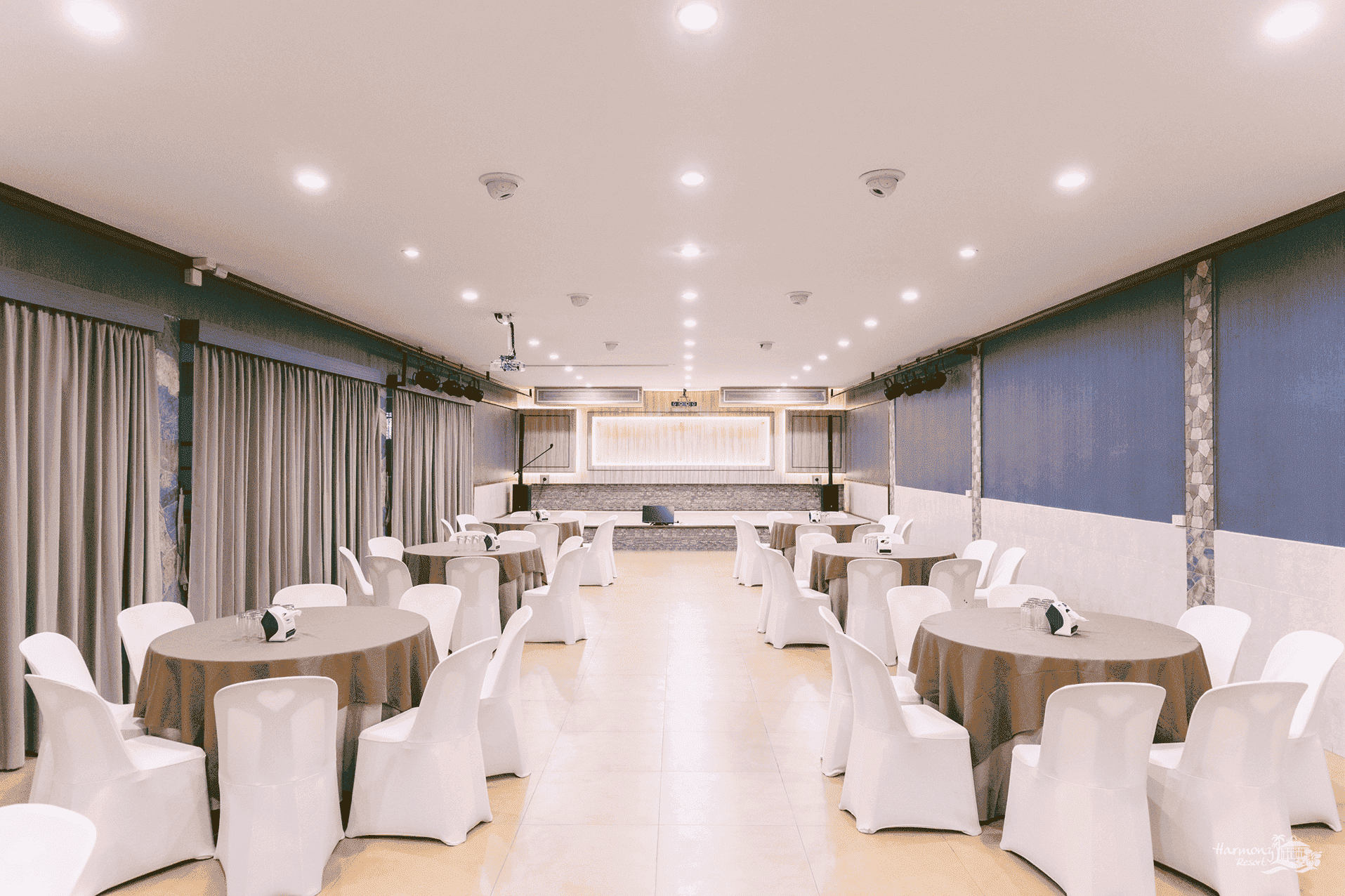 Meeting Room M
